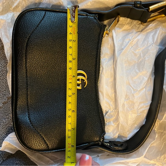 Gucci Black Leather Shoulder Bag with Gold Buckle - Picture 12 of 12